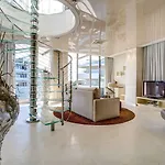 Hotel Waldorf- Premier