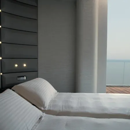 Otel Waldorf- Premier 5*