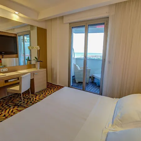 Waldorf- Premier Hotel 5*