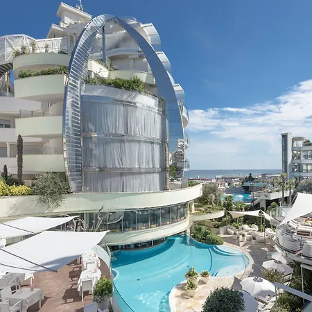 Hotel Waldorf- Premier 5*