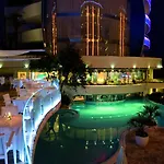 Hotel Waldorf- Premier Milano Marittima