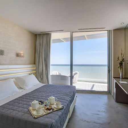 瓦尔多夫普瑞米尔度假酒店 5* 米兰马瑞提那