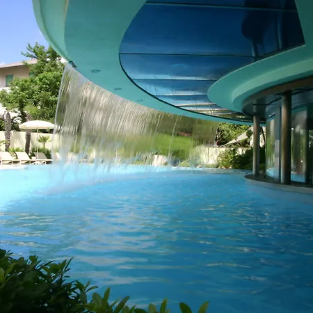 酒店 瓦尔多夫普瑞米尔度假酒店 5*