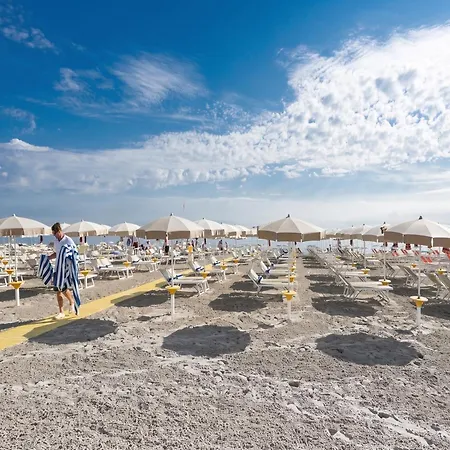 Waldorf- Premier 5* Milano Marittima