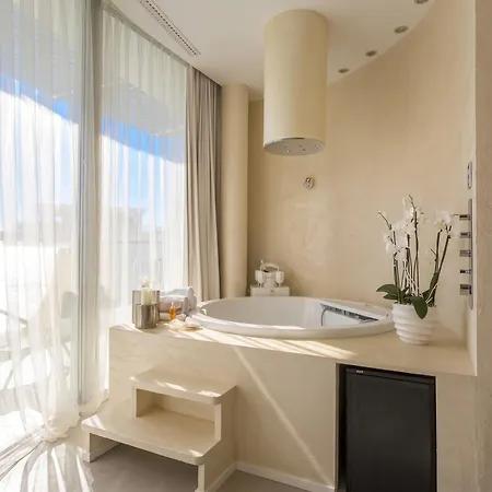 Hotel Waldorf- Premier 5*