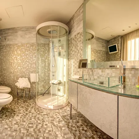 Waldorf- Premier Hotel 5*