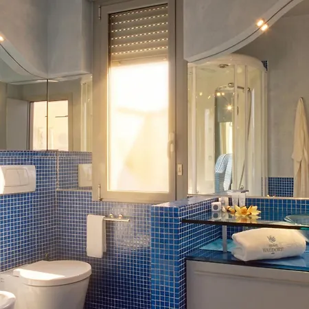Hotel Waldorf- Premier 5*
