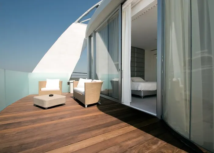 Waldorf- Premier Hotel