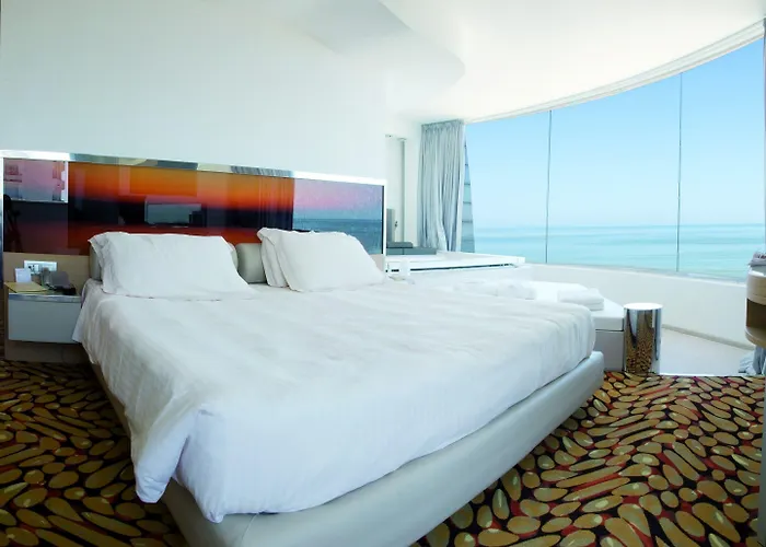 Hotel Waldorf- Premier