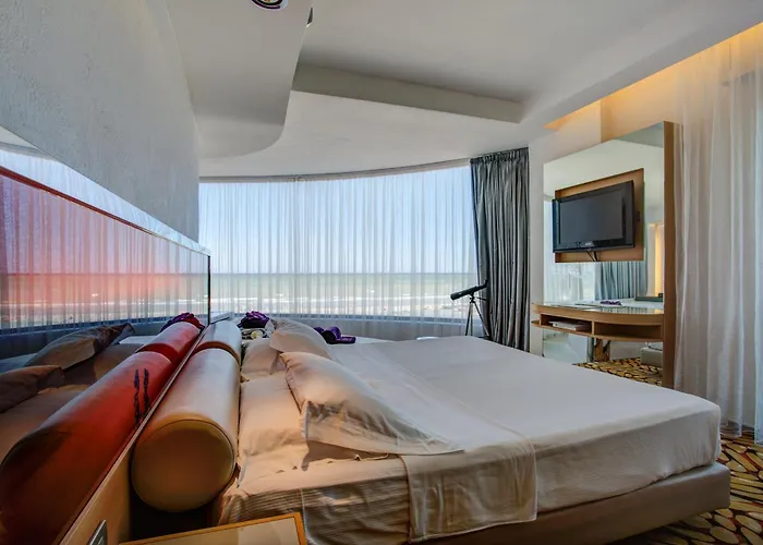 Hotel Waldorf- Premier